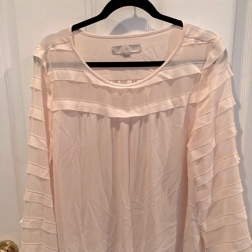 Only worn once LOFT blouse